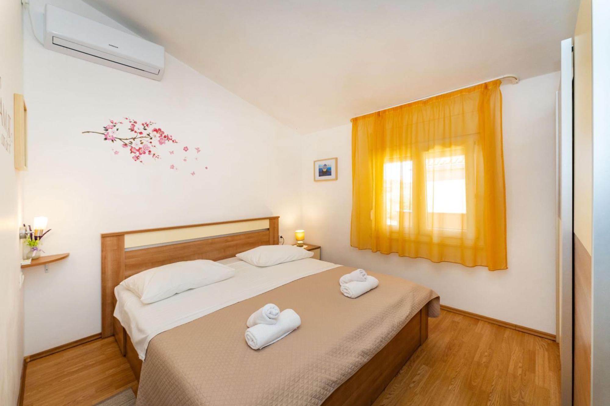 Apartments Nadica - Free Parking Nin Exterior photo