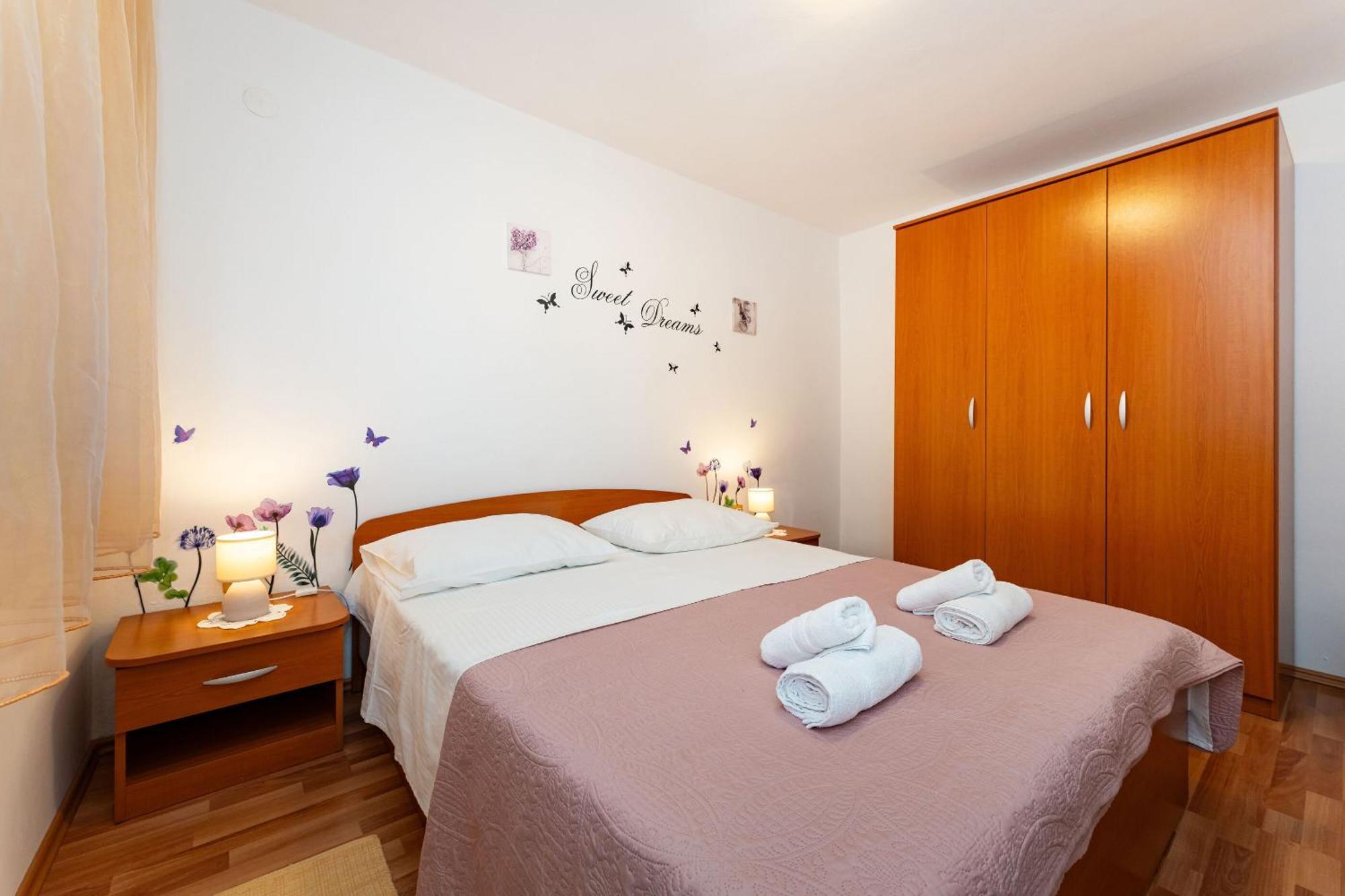 Apartments Nadica - Free Parking Nin Exterior photo