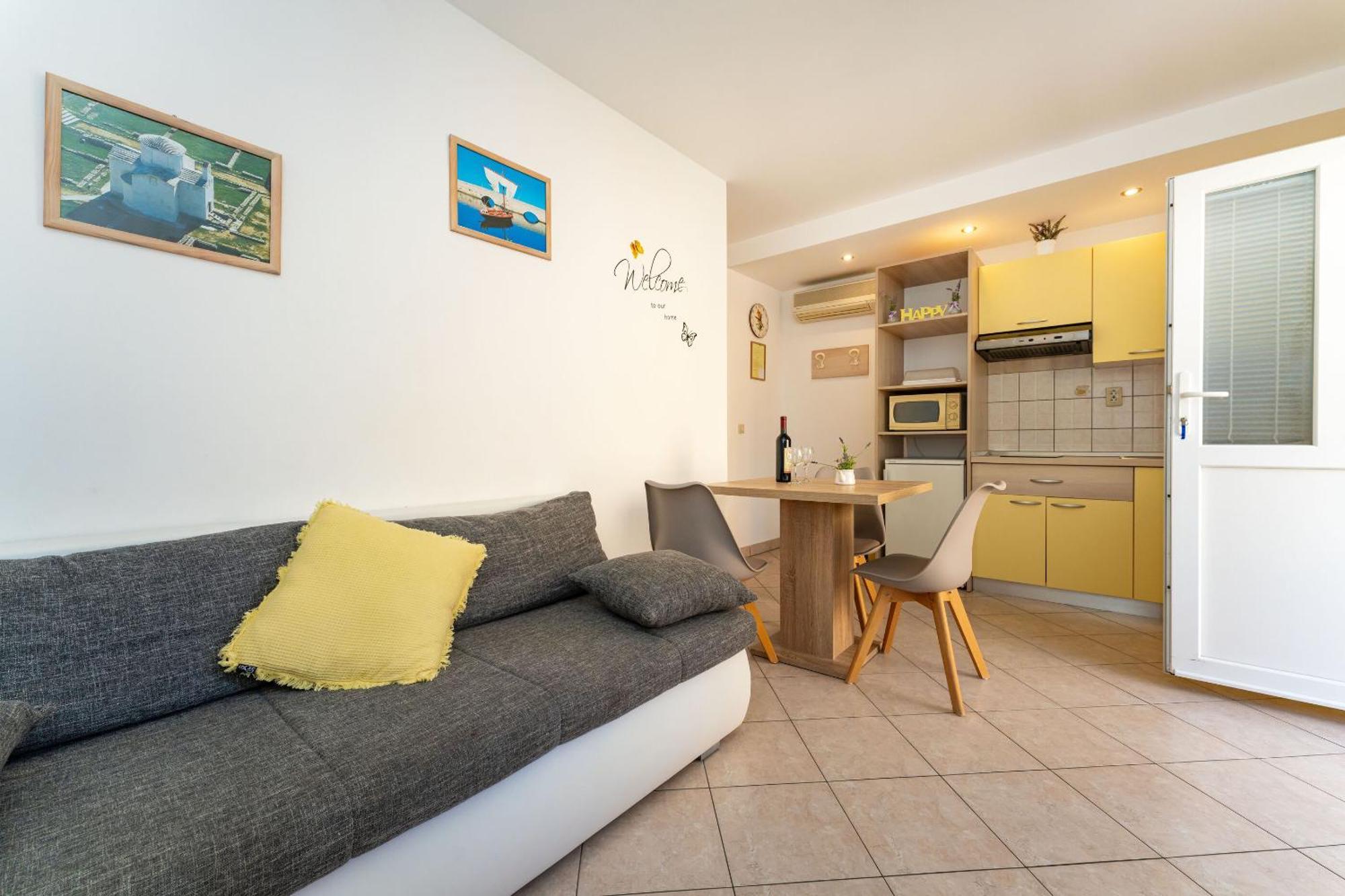 Apartments Nadica - Free Parking Nin Exterior photo