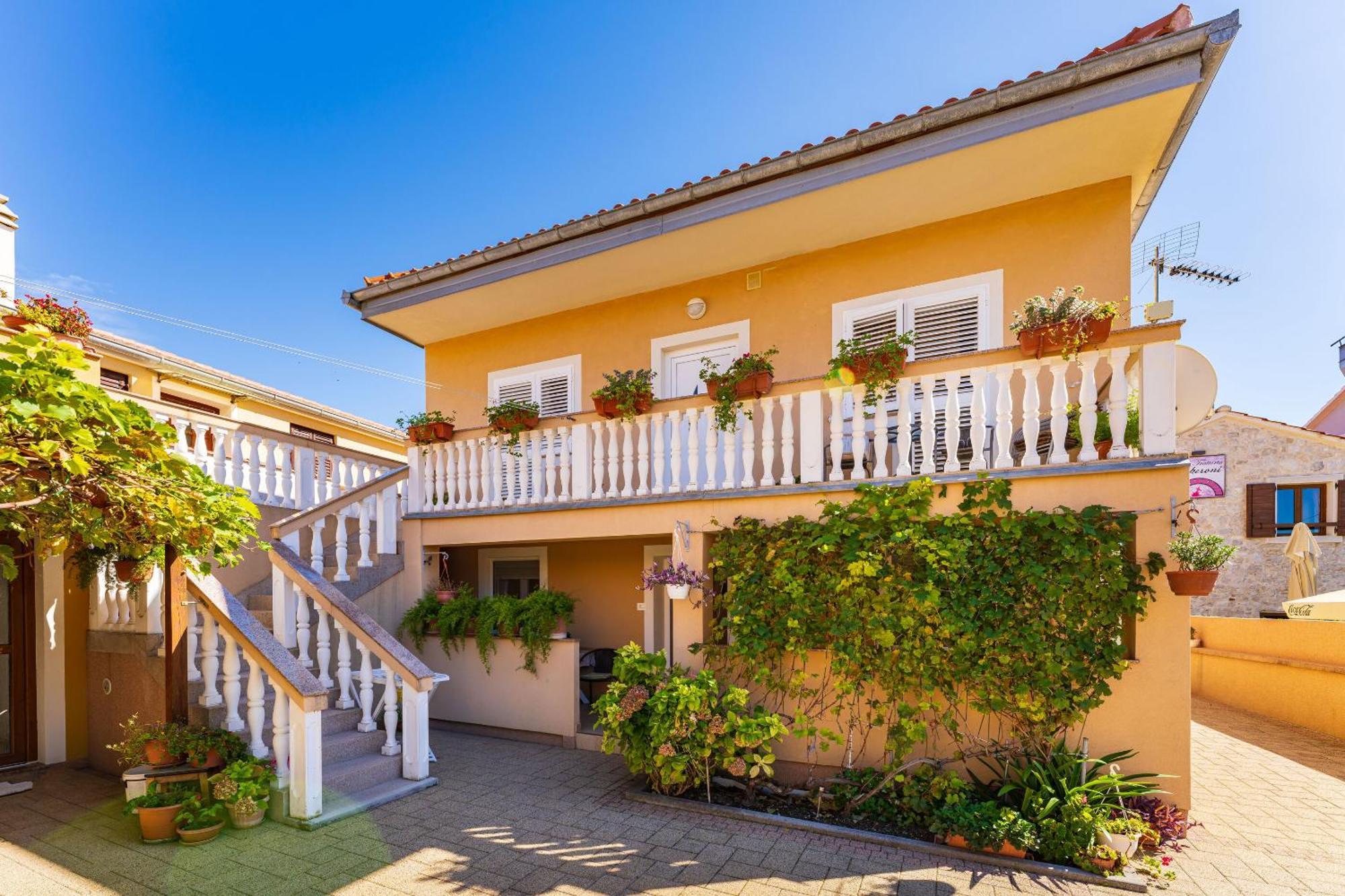 Apartments Nadica - Free Parking Nin Exterior photo